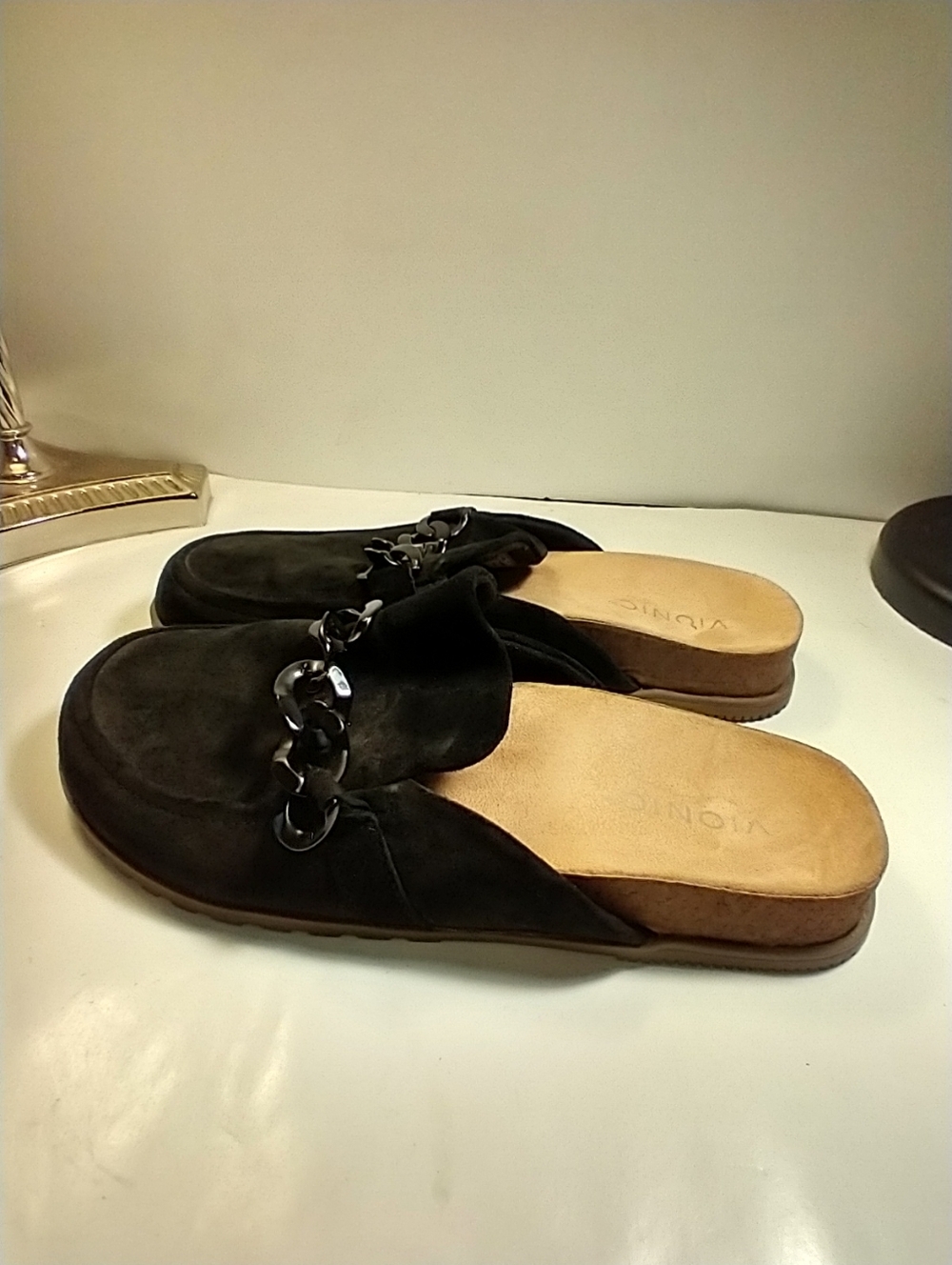 Vionic Georgie Black Suede Orthotic Mules Shoes Women's sz 8.5. - Picture 4 of 10